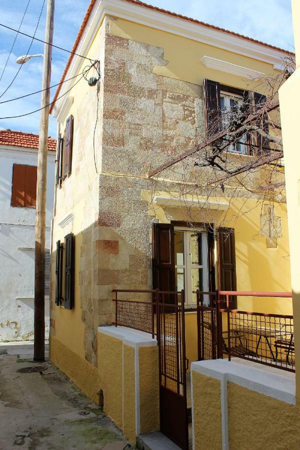 יאליסוס Alexandros Traditional House מראה חיצוני תמונה